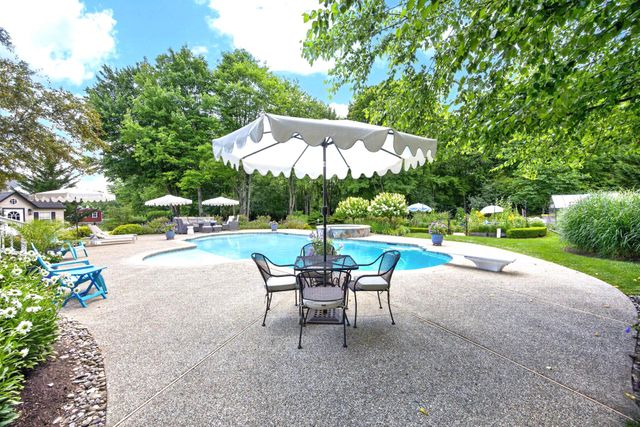 51 RAMBLEWOOD DR, Glenmoore, PA 19343