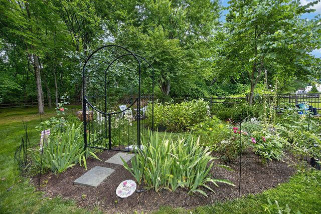 51 RAMBLEWOOD DR, Glenmoore, PA 19343