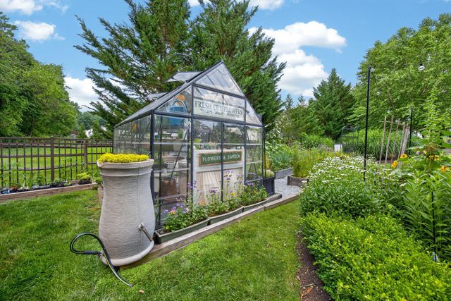 51 RAMBLEWOOD DR, Glenmoore, PA 19343