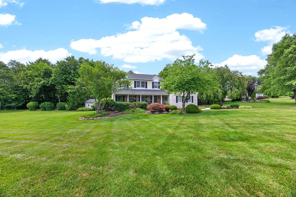 51 RAMBLEWOOD DR, Glenmoore, PA 19343