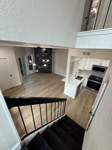 5757 Martel Avenue B06, Dallas, TX 75206