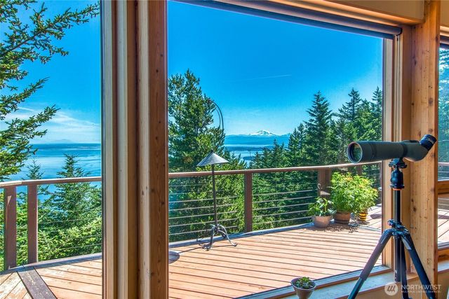 1669 Day Lake Road, Orcas Island, WA 98245