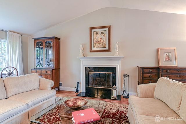 36 Beacon Hill Drive, East Brunswick, NJ 08816