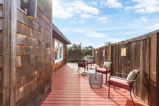 631 Centre Ct, Alameda, CA 94502