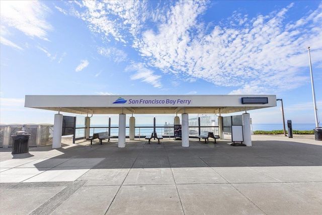 631 Centre Ct, Alameda, CA 94502