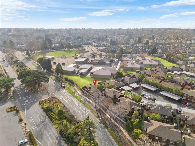 631 Centre Ct, Alameda, CA 94502