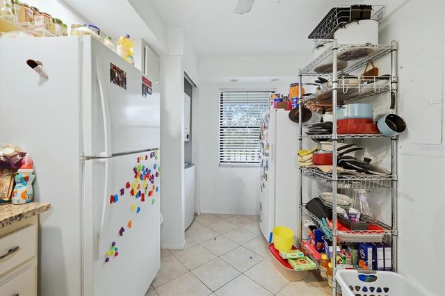 7130 FAIRWAY BEND LANE 291, Sarasota, FL 34243