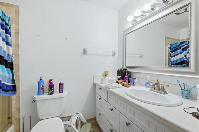 7130 FAIRWAY BEND LANE 291, Sarasota, FL 34243