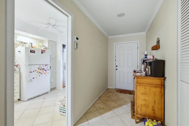 7130 FAIRWAY BEND LANE 291, Sarasota, FL 34243