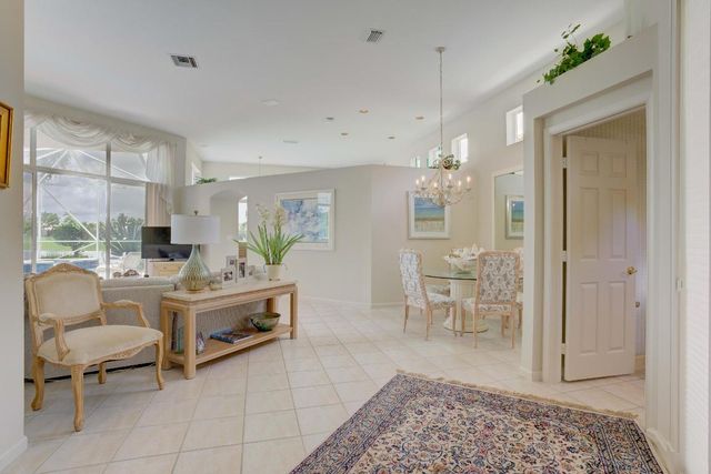 126 Sunset Bay Drive, Palm Beach Gardens, FL 33418