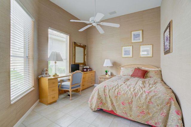 126 Sunset Bay Drive, Palm Beach Gardens, FL 33418