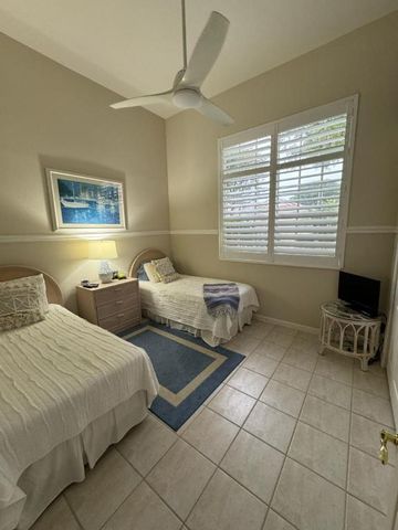 126 Sunset Bay Drive, Palm Beach Gardens, FL 33418