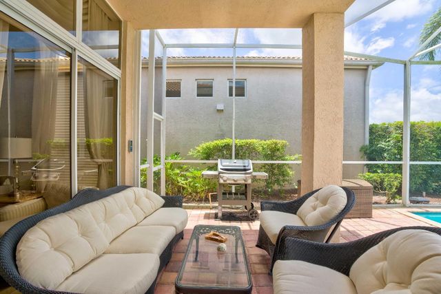 126 Sunset Bay Drive, Palm Beach Gardens, FL 33418