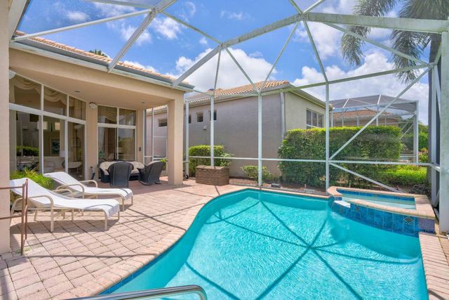 126 Sunset Bay Drive, Palm Beach Gardens, FL 33418