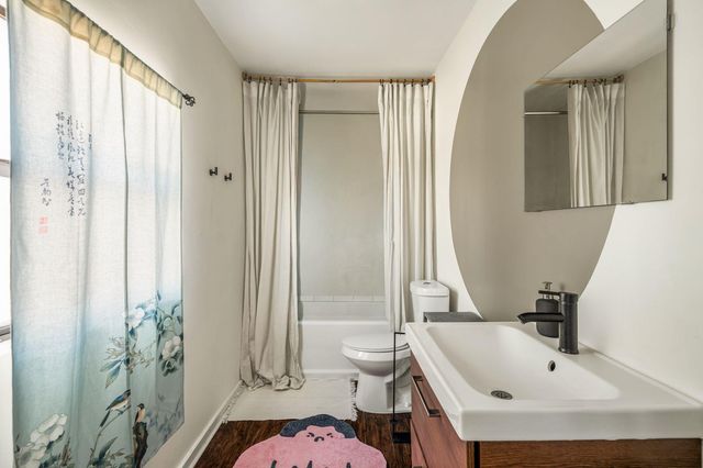 510 Thousand Oaks DR, Cedar Creek, TX 78612