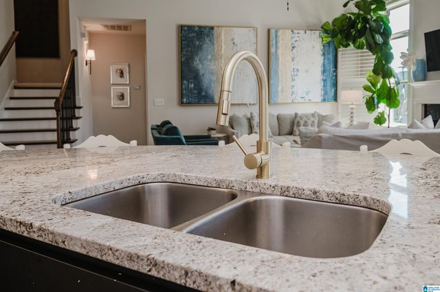 881 STONECREST COURT, Vestavia Hills, AL 35242