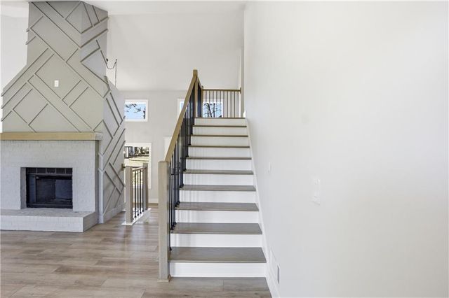 1421 WILLOW BEND DR, Snellville, GA 30078