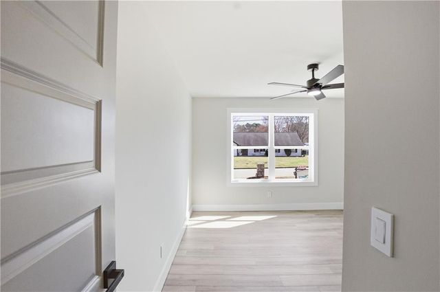 1421 WILLOW BEND DR, Snellville, GA 30078