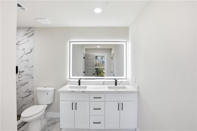 1421 WILLOW BEND DR, Snellville, GA 30078