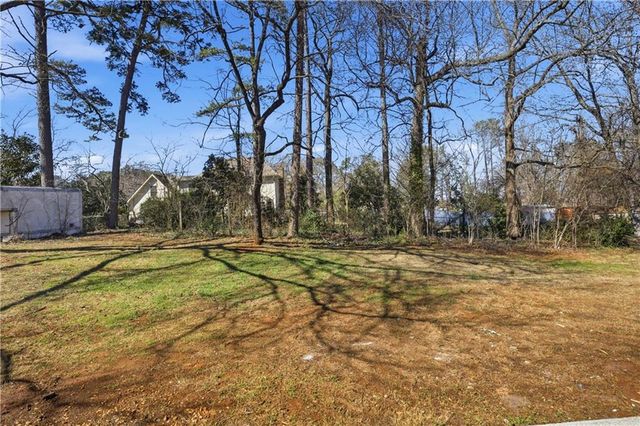 1421 WILLOW BEND DR, Snellville, GA 30078