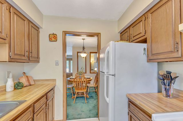 7832 Betsy Ross Circle, Washington Twp, OH 45459