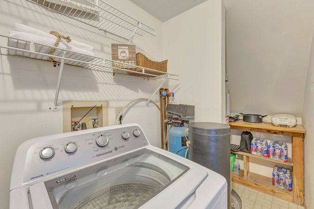7832 Betsy Ross Circle, Washington Twp, OH 45459
