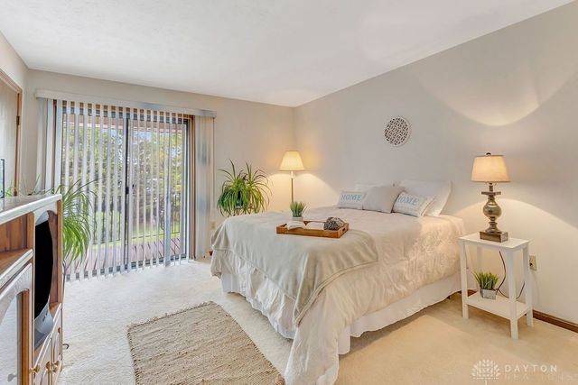 7832 Betsy Ross Circle, Washington Twp, OH 45459