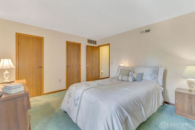 7832 Betsy Ross Circle, Washington Twp, OH 45459