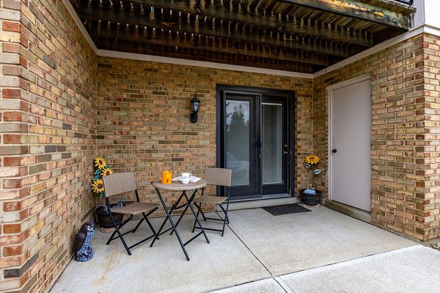 7832 Betsy Ross Circle, Washington Twp, OH 45459