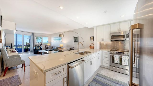 771 JOHN RINGLING BOULEVARD 2, Sarasota, FL 34236