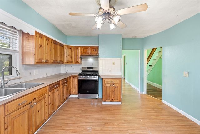 84 River St, Lynn, MA 01905