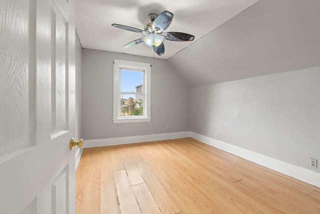 84 River St, Lynn, MA 01905
