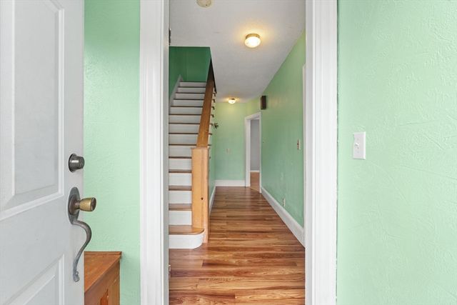84 River St, Lynn, MA 01905