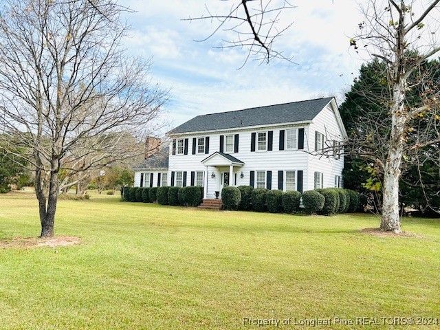 636 N Wilkinson Drive, Saint Pauls, NC 28384
