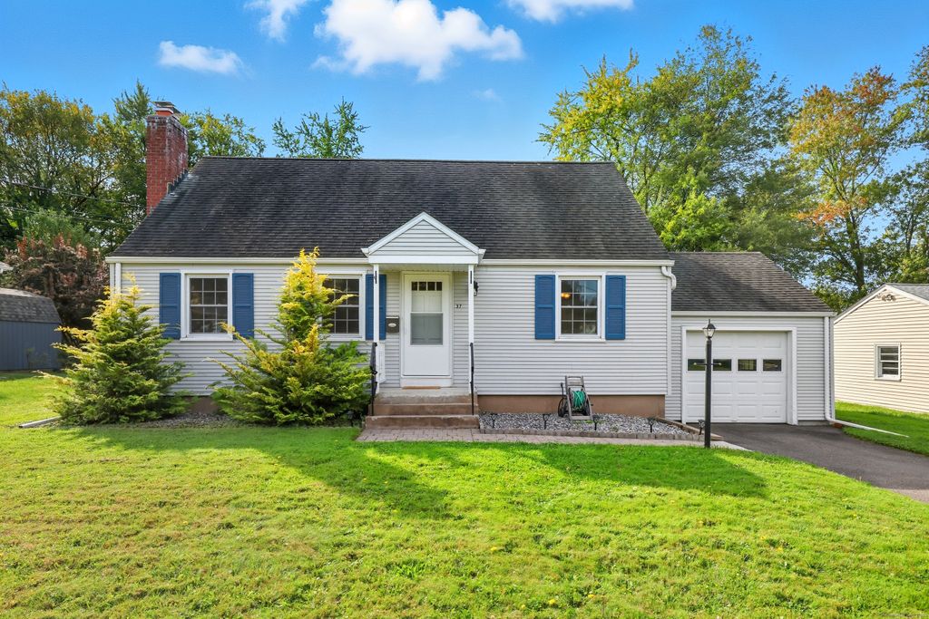 37 Stafford Avenue, Newington, CT 06111