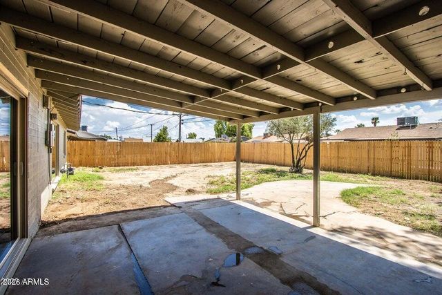 3401 W DIANA Avenue, Phoenix, AZ 85051
