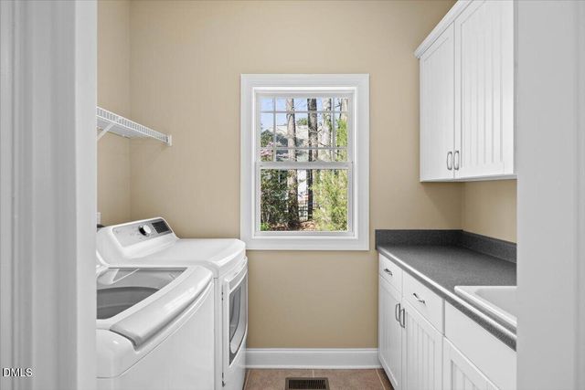 925 Lukestone Drive, Fuquay Varina, NC 27526