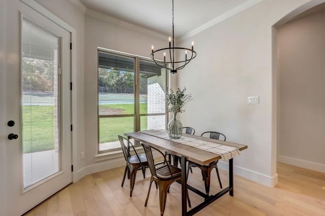 1007 Meadow Wood Terrace, Azle, TX 76020