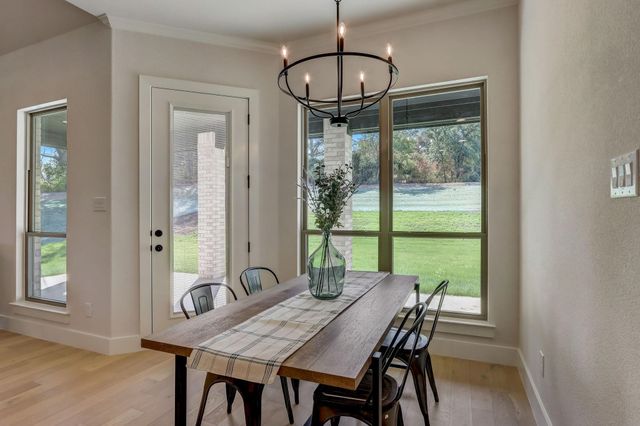 1007 Meadow Wood Terrace, Azle, TX 76020