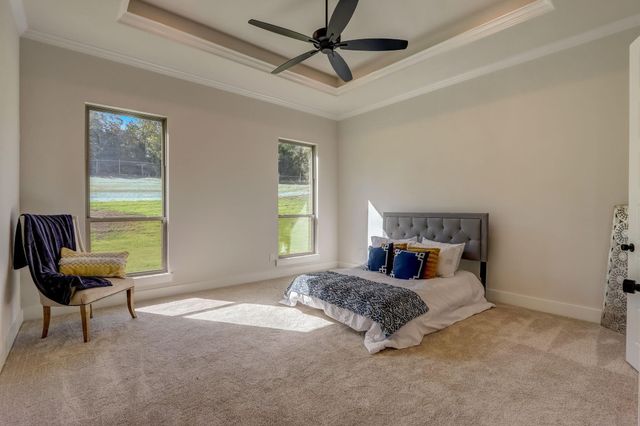 1007 Meadow Wood Terrace, Azle, TX 76020