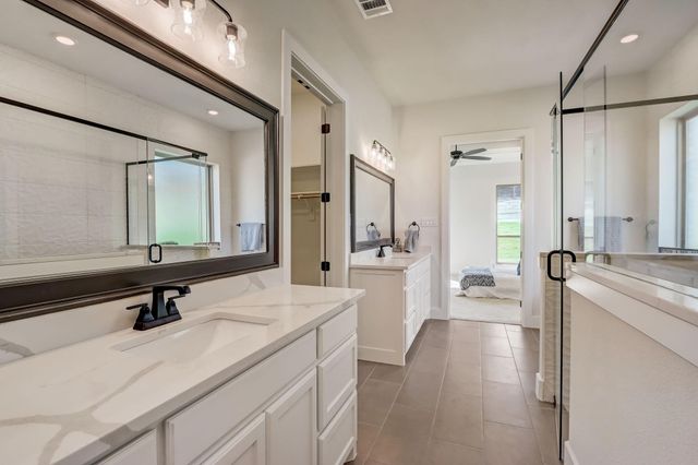 1007 Meadow Wood Terrace, Azle, TX 76020