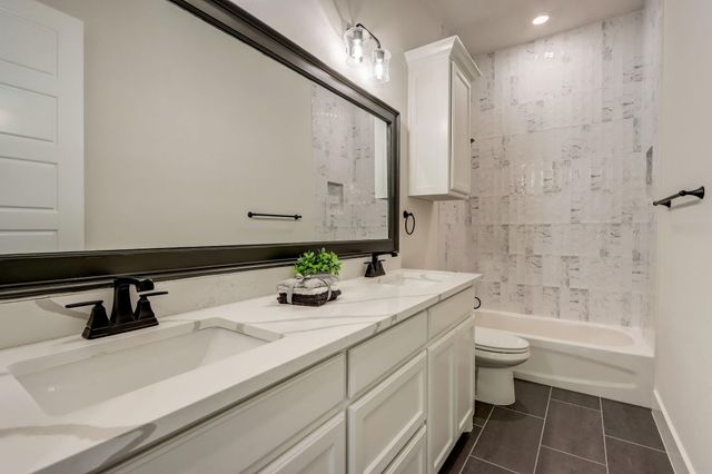 1007 Meadow Wood Terrace, Azle, TX 76020