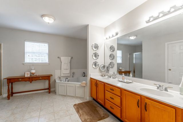 218 Blue Jay Parkway, Ringgold, GA 30736