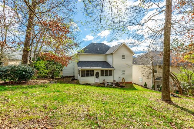 218 Blue Jay Parkway, Ringgold, GA 30736