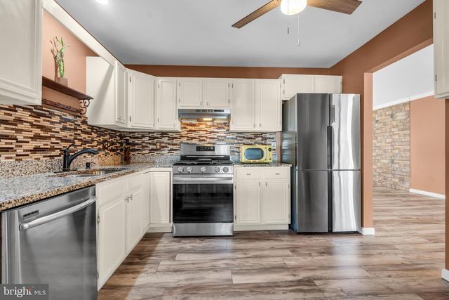 28 GERANIUM ST, Browns Mills, NJ 08015