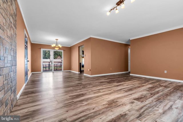28 GERANIUM ST, Browns Mills, NJ 08015
