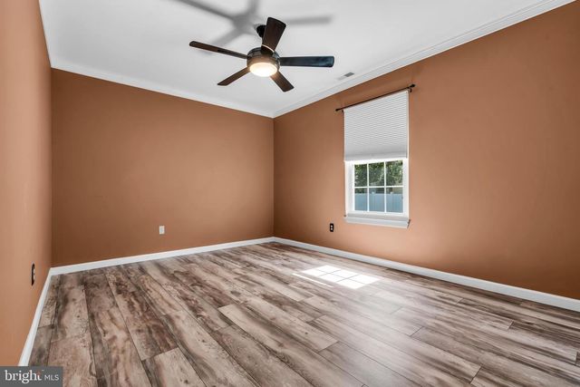 28 GERANIUM ST, Browns Mills, NJ 08015