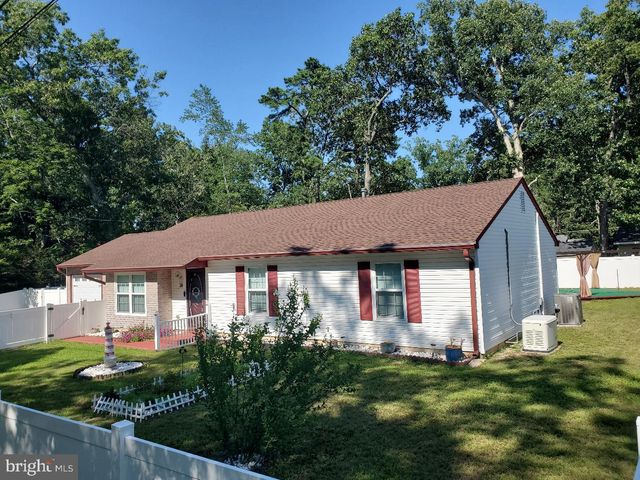 28 GERANIUM ST, Browns Mills, NJ 08015