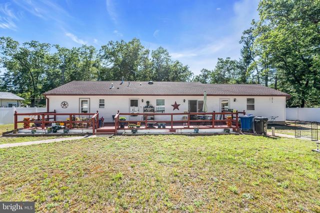 28 GERANIUM ST, Browns Mills, NJ 08015