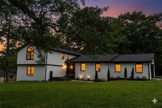 69 N Hearn Road, Ellenwood, GA 30294